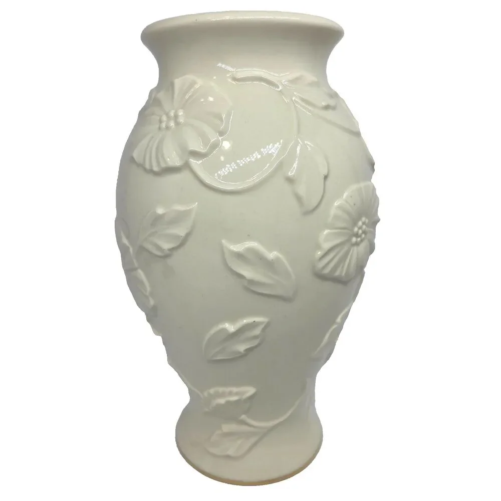 Vintage LENOX 10” Vase POPPY Pattern, creamy ivory AMERICAN BY DESIGN